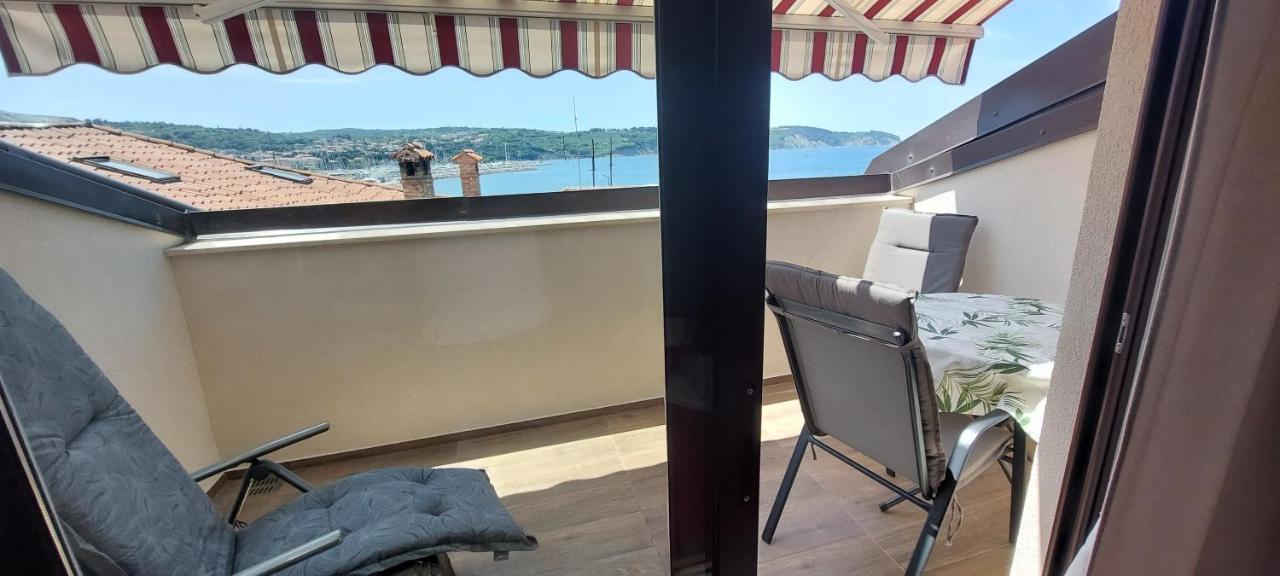 Apartmaji Jurcan Izola Eksteriør bilde